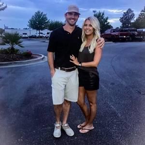 Meet your Posher, Mallory